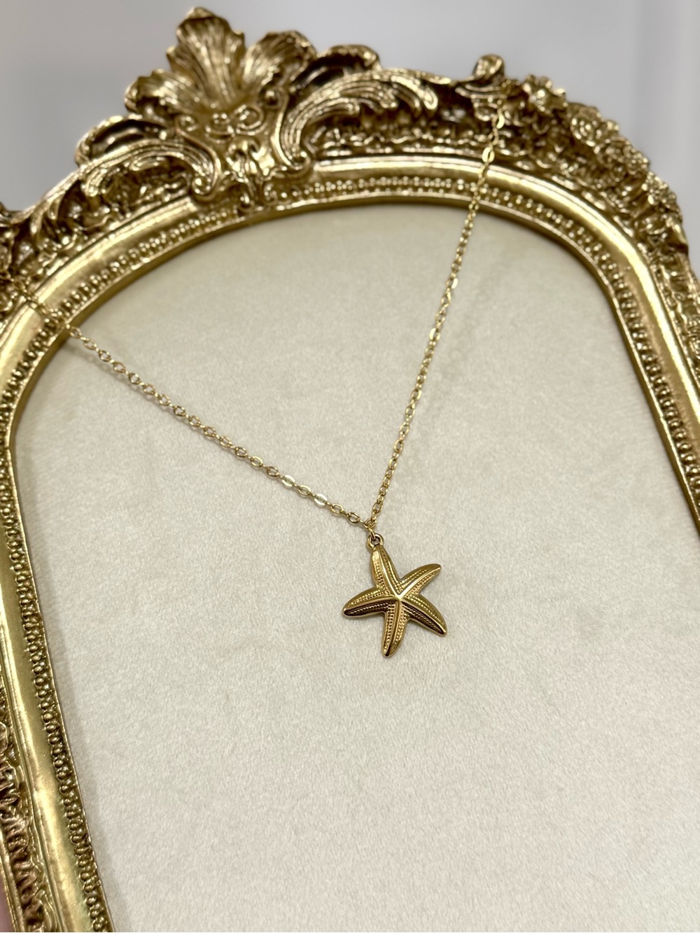 Gold Starfish Pendant Necklace - Women's Jewelry